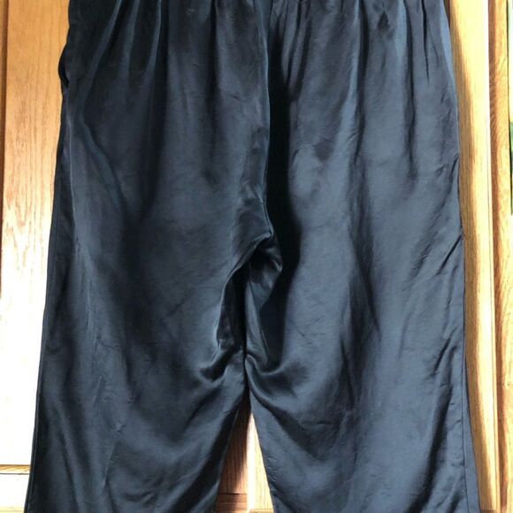 Babaton Atelier Pleated Satin Pull-On Crop Ankle Trousers - 6 - Picture 8 of 13